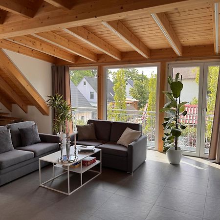 Moderne Ferienunterkunft/Wohnung Burgthann エクステリア 写真
