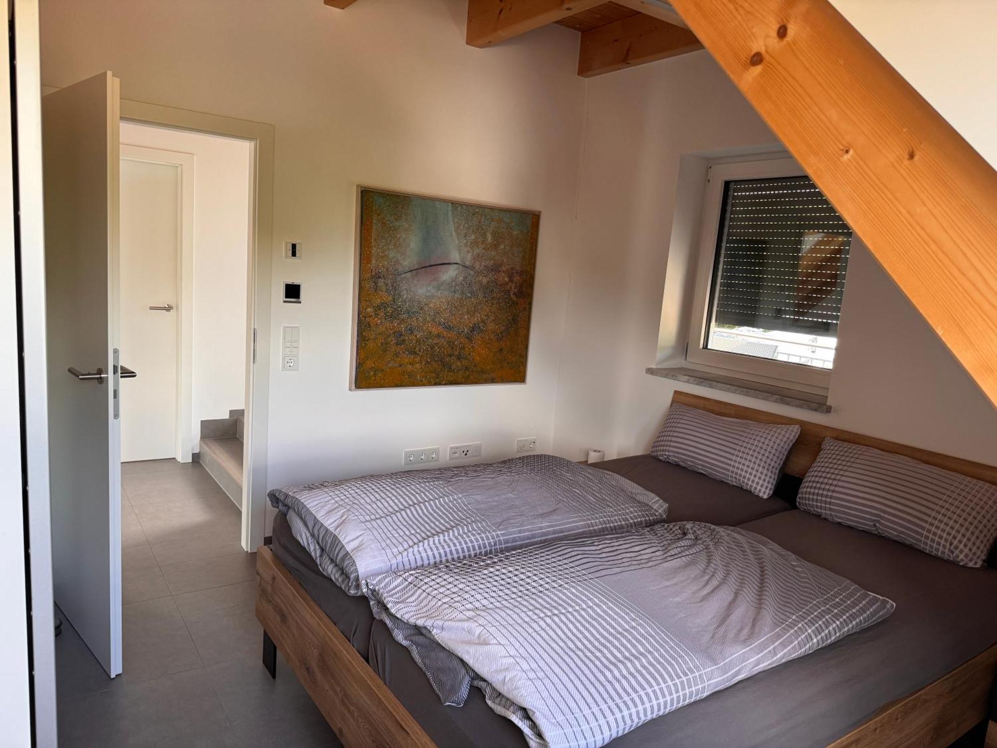Moderne Ferienunterkunft/Wohnung Burgthann エクステリア 写真